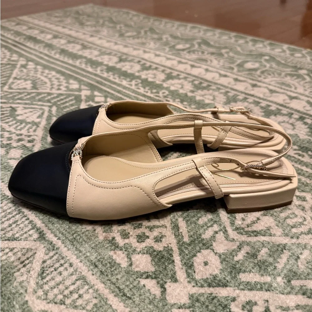 Women's Sam Edelman Kara 2 Two-Tone Beige and Black Slingback Flats - Picture 3 of 9